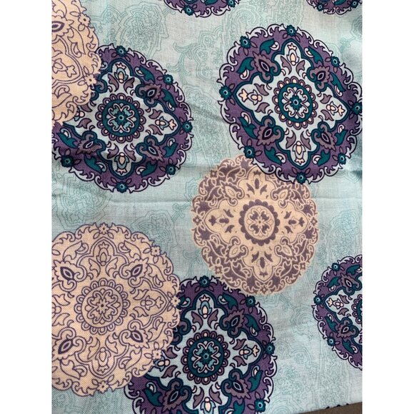Medallion Paisley Fat Quarter 18x22 Cotton Fabric By Springs Creative - Picture 1 of 4